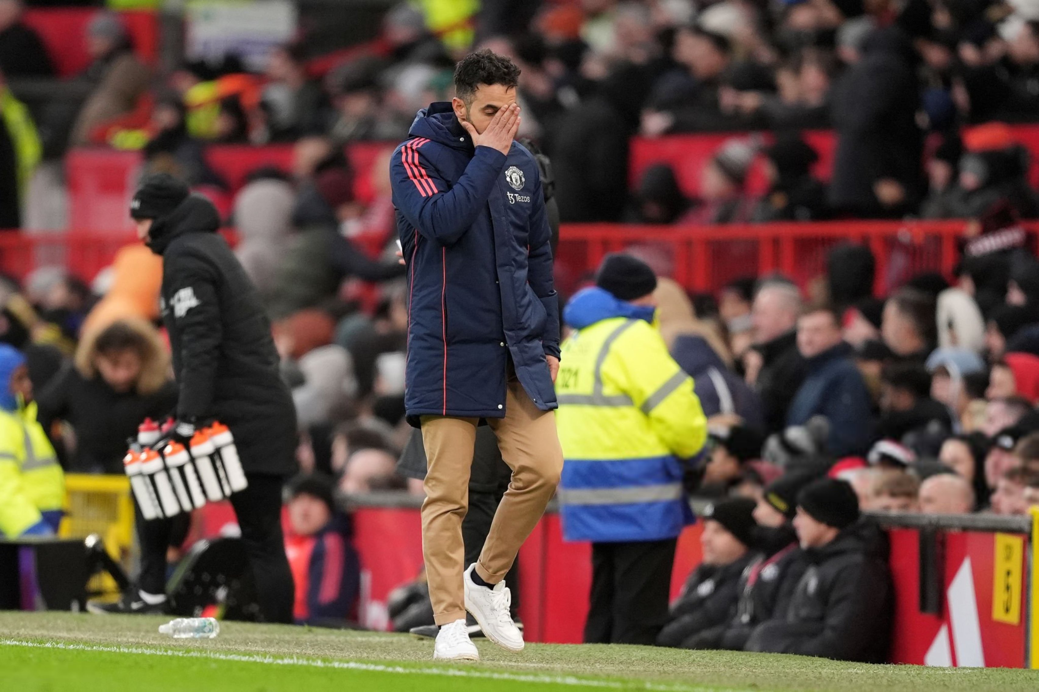 开云官网意大利杯今夜再迎强敌，曼联再遭质疑，主帅态度：媒体盛赞，阵容厚度经受考验的简单介绍