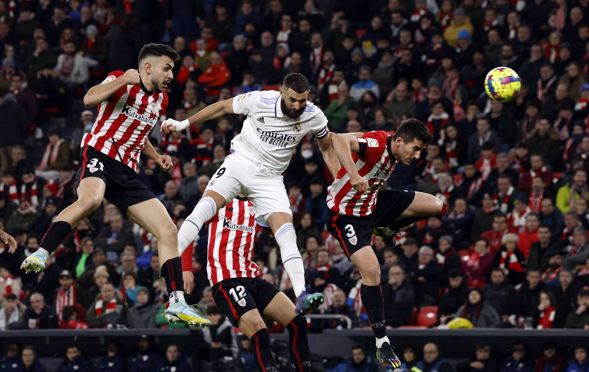 开云曼城内部会议纪要流出:今晚强势反弹,亚冠使命明确,赛程密集仍需轮换的简单介绍